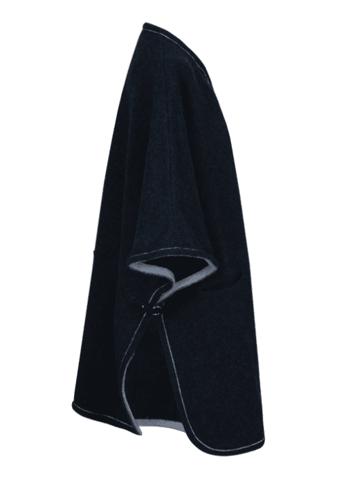 pull-oversize-cape-marine-femme-detail