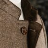veste-autrichienne-gamlitz-tweed-chasse-marron-homme-détail-col-mao